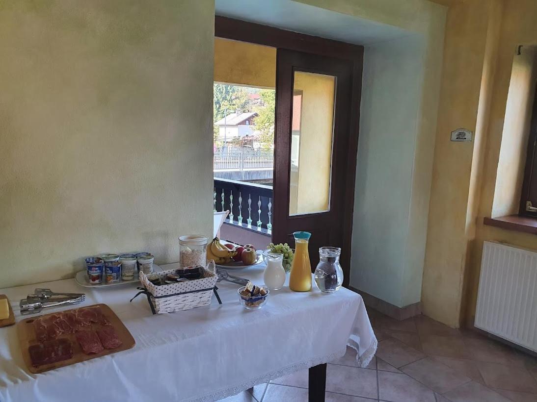 Krka River Lodge Znojile pri Krki Екстериор снимка